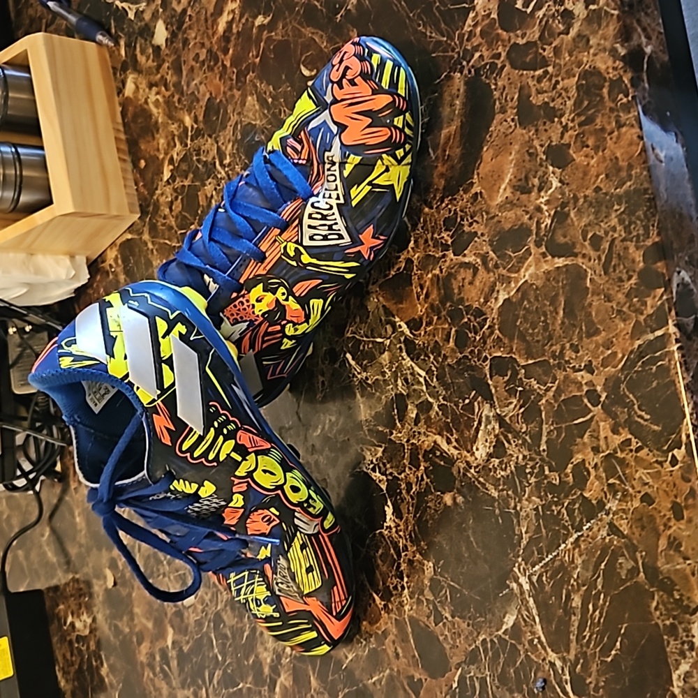 Youth adidas messi cleats